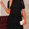 Черна рокля от рязана дантела